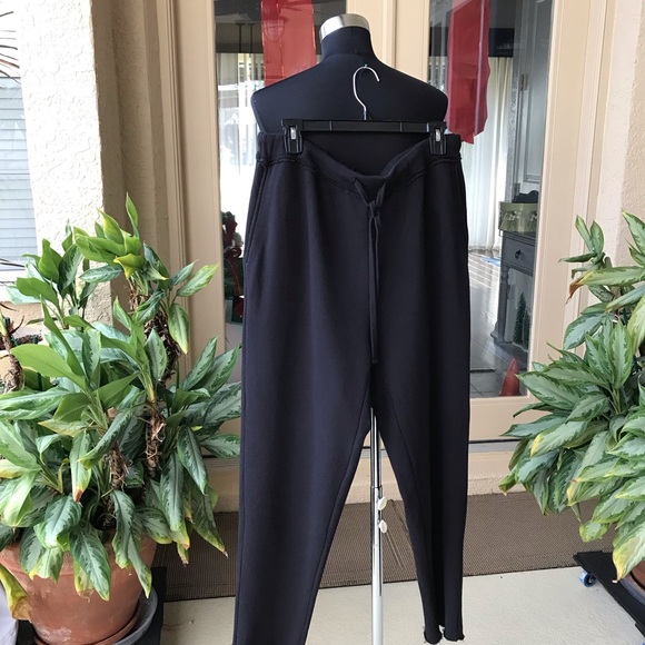 EILEEN FISHER PRE-OWNED ORGANIC COTTON FRENCH TERRY SET size large - Picture 10 of 11